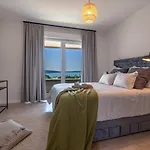 Luxury Adris With Heated Pool, Gym, Sauna - Split *