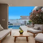 Luxury Adris With Heated Pool, Gym, Sauna - Split Kaštela