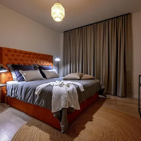 Luxury Adris With Heated Pool, Gym, Sauna - Split * Kaštela