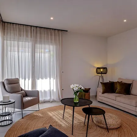 Luxury Adris With Heated Pool, Gym, Sauna - Split Villa Kaštela