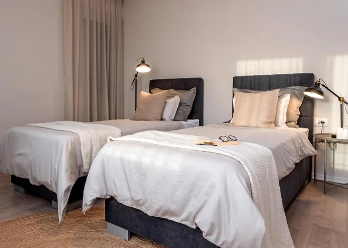 Villa Luxury Adris With Heated Pool, Gym, Sauna - Split