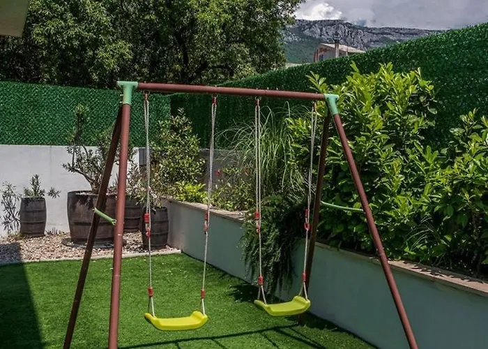 Luxury Adris With Heated Pool, Gym, Sauna - Split Villa